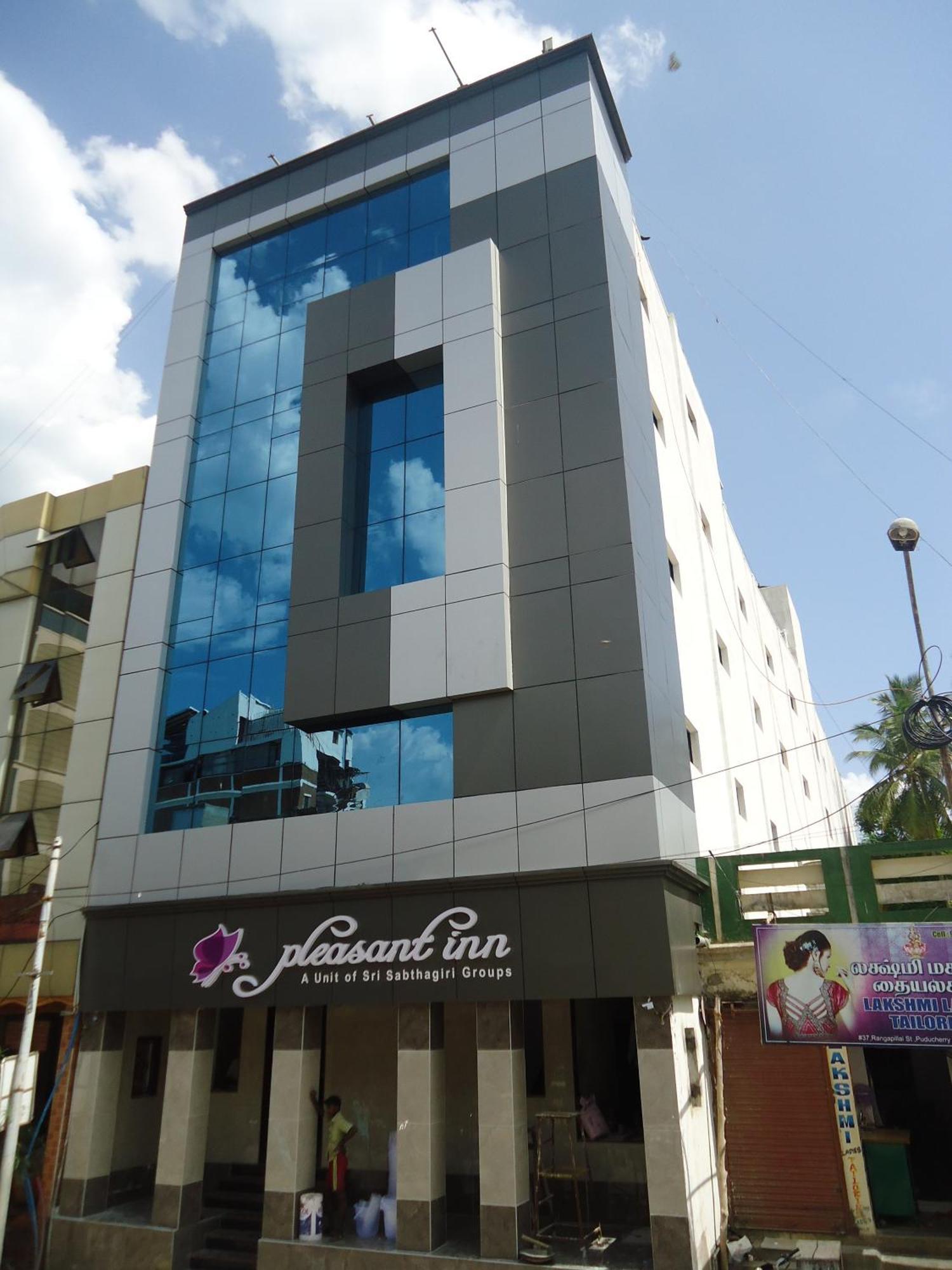 Pleasant Inn Puducherry Eksteriør billede